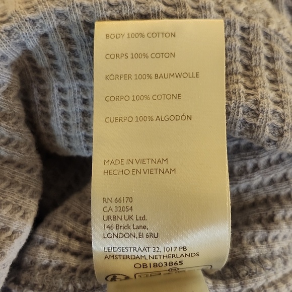 2 Tops Free People Waffle Henleys Size M - Picture 9 of 13